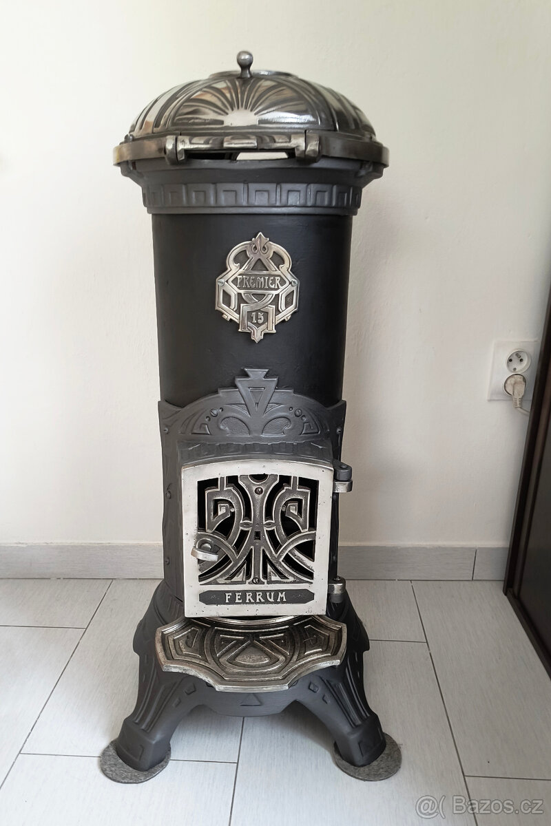 Stará litinová kamna Premier 15