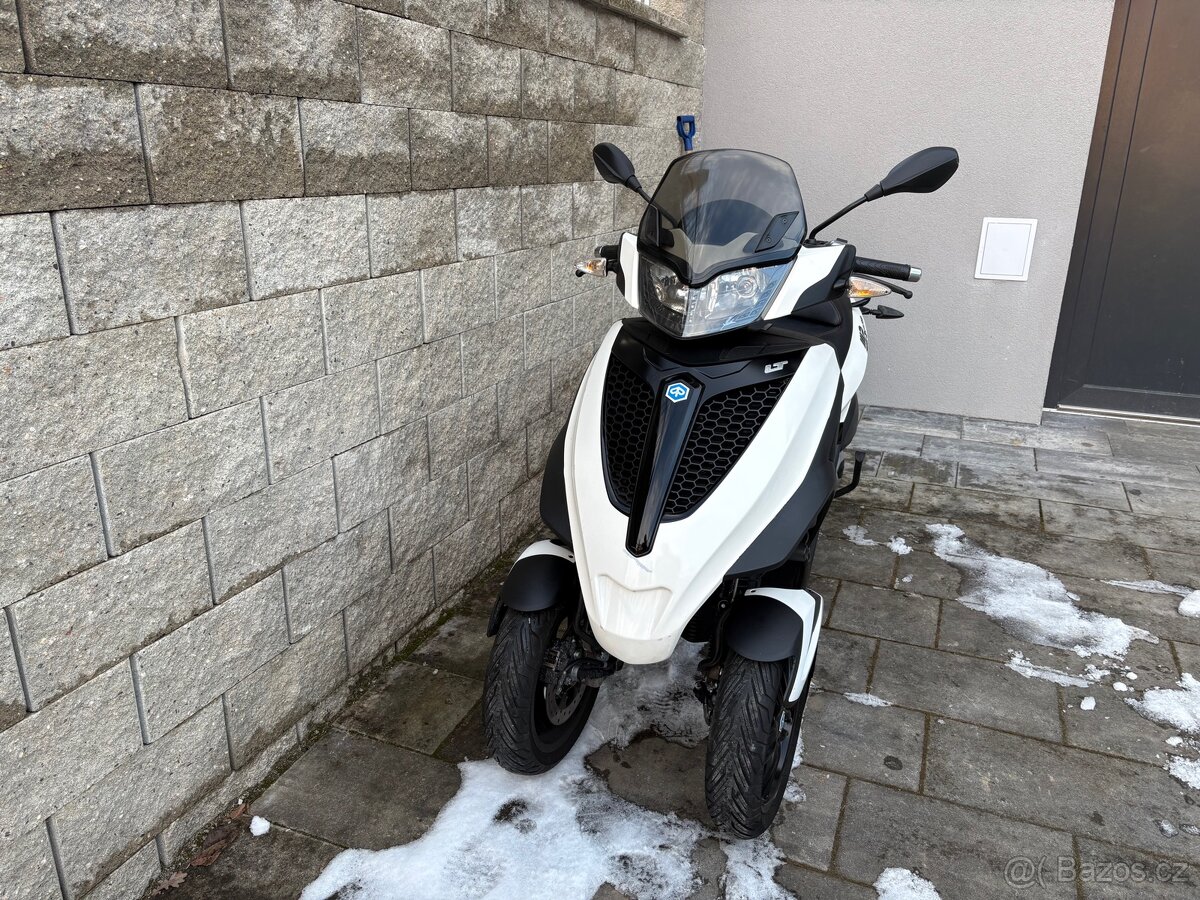Piaggio mp3 yourban 300 2013