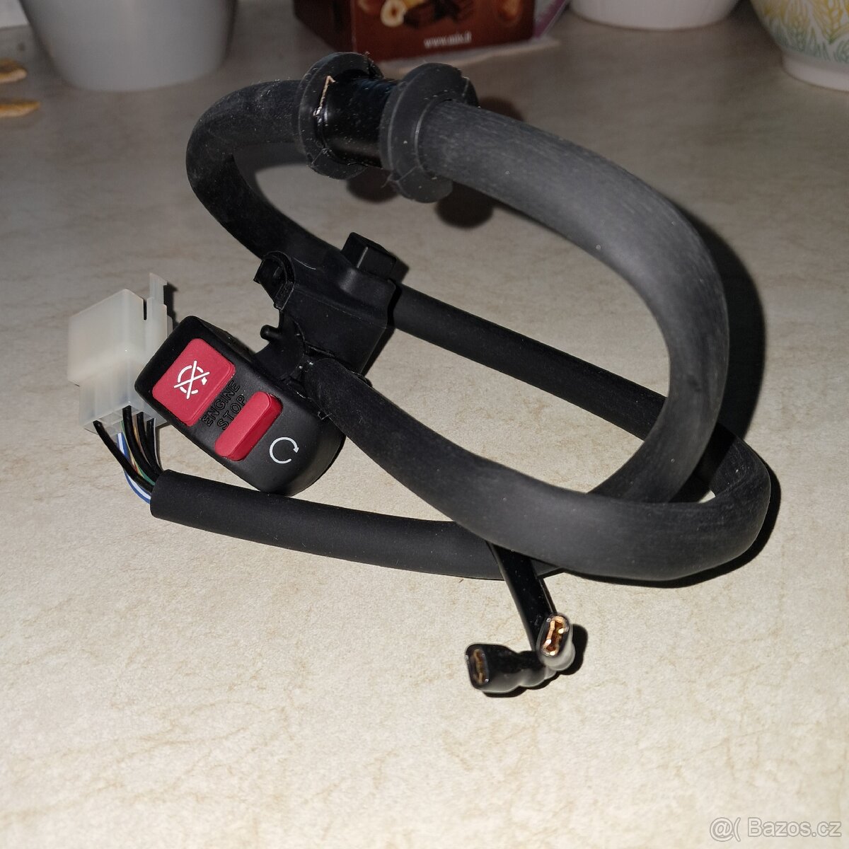 Startovací spínač