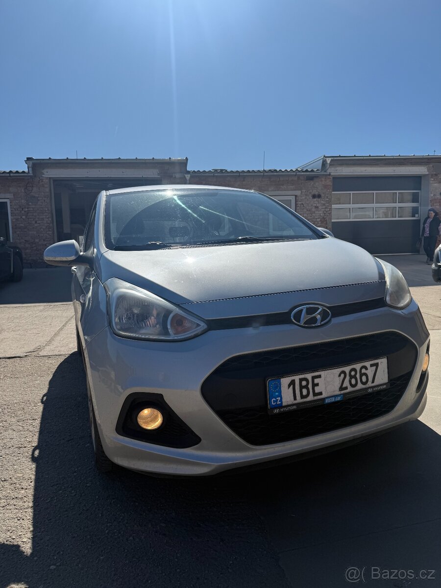 Hyundai i10, 1.0