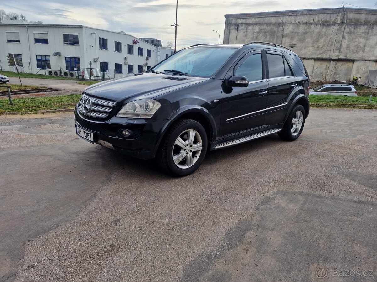 Mercedes-Benz třída ML AMG 420CDI V8