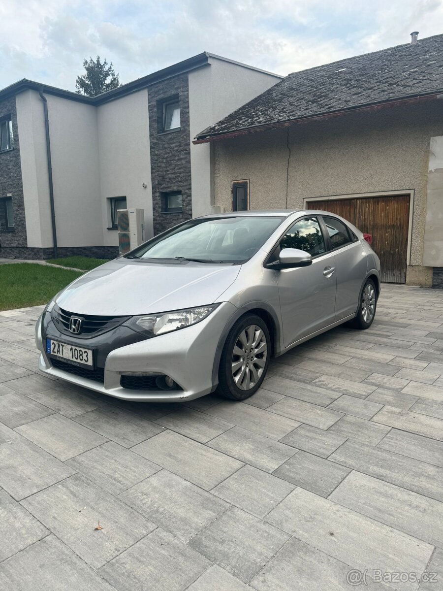 Honda Civic 2,2i-DTEC odpočet DPH