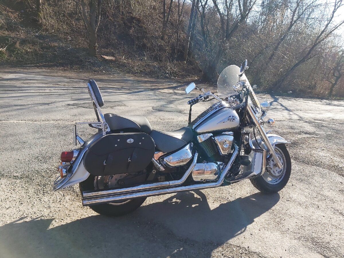 Suzuki intruder 1500 LC . 2003.