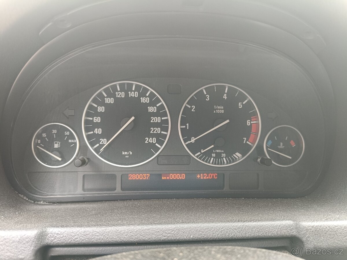 BMW X5 e53 budíky benzín