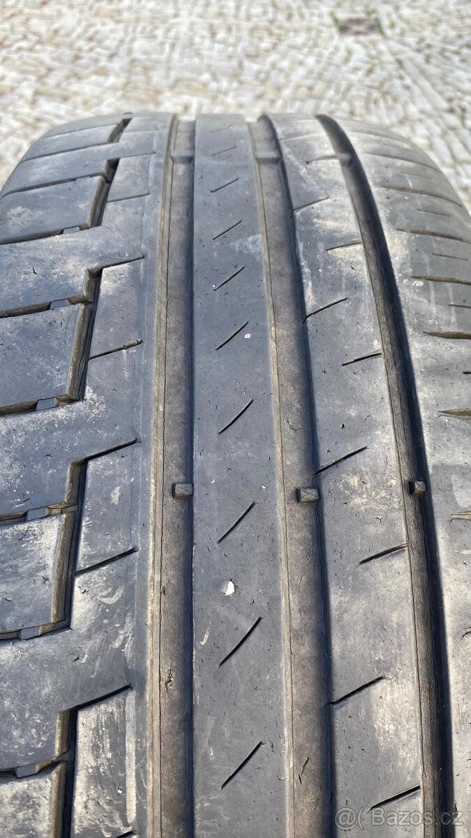 Letni pneu CONTINENTAL PremiumContact 6 205/55 R16