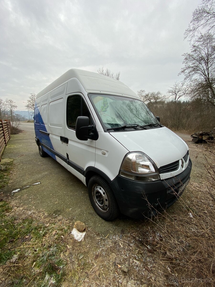 Obytný Renault master 2.5dci