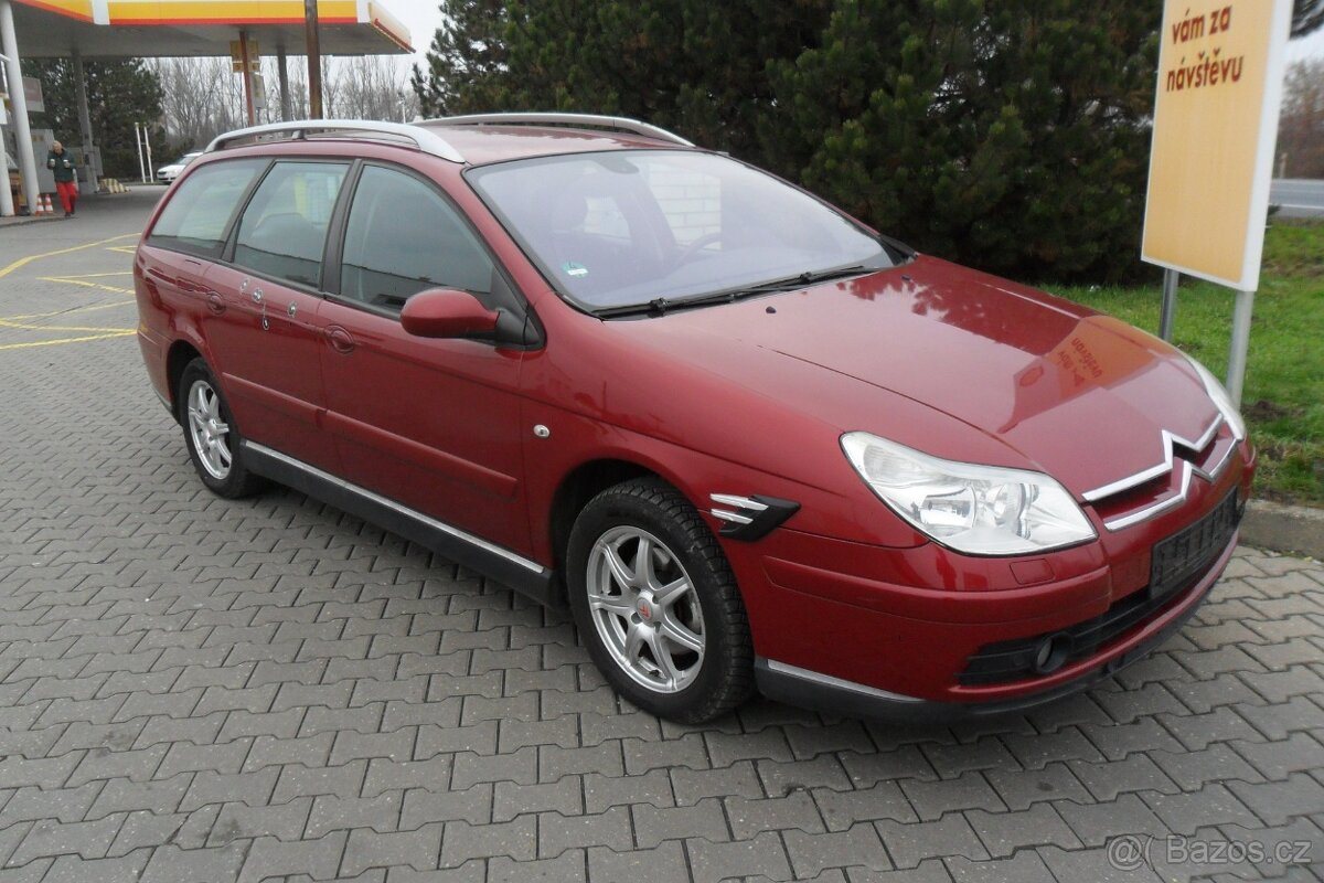 Citroen C5 com. 2.0HDi/100kW, r.v.2007-Servis. kniha
