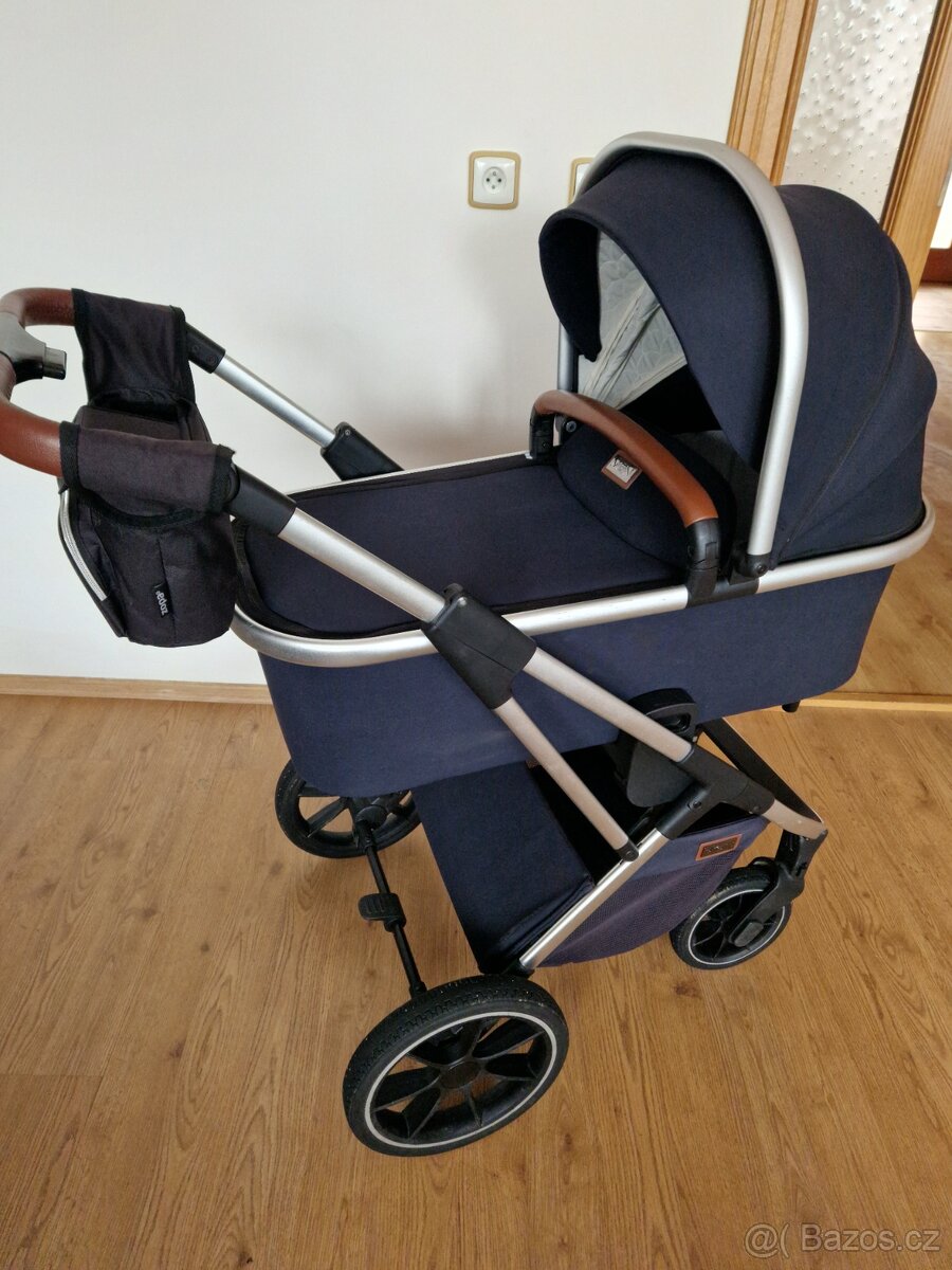 Trojkombinovaný kočárek Moon Rocca Navy
