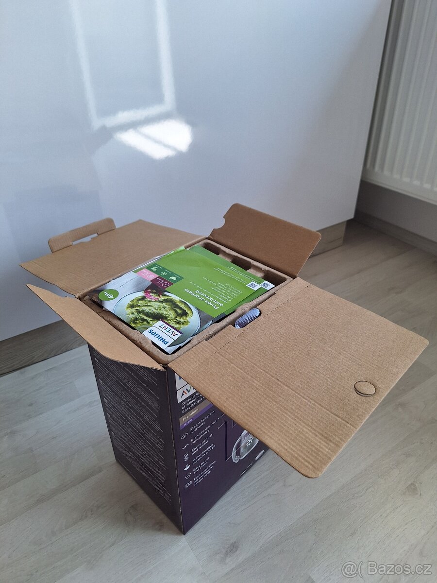 Philips Avent Parní hrnec s mixérem 4v1