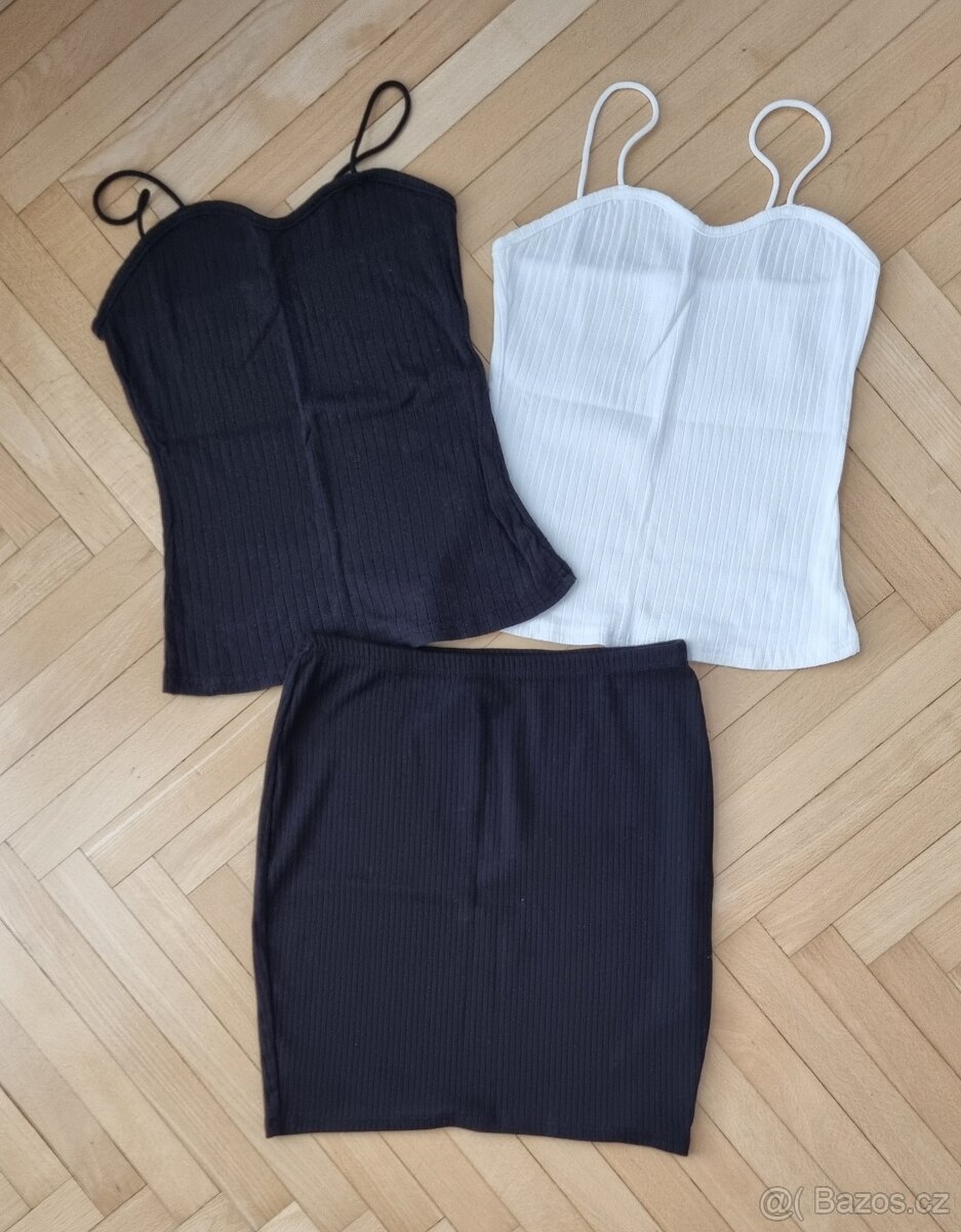 2x tílko + sukně vel 140/146