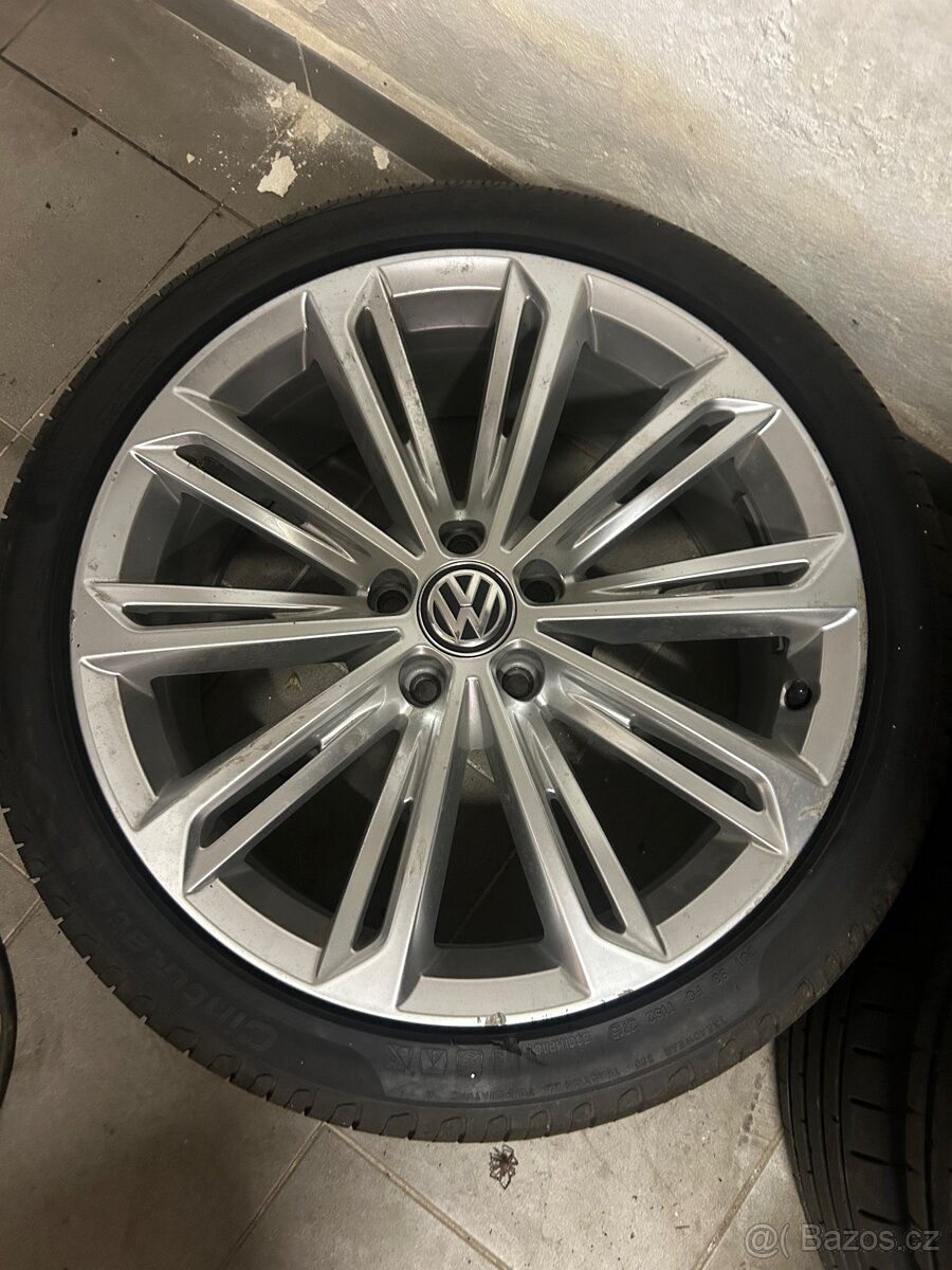 Alu kolo 5x112 r19” originál YvW Passat b8 r-line