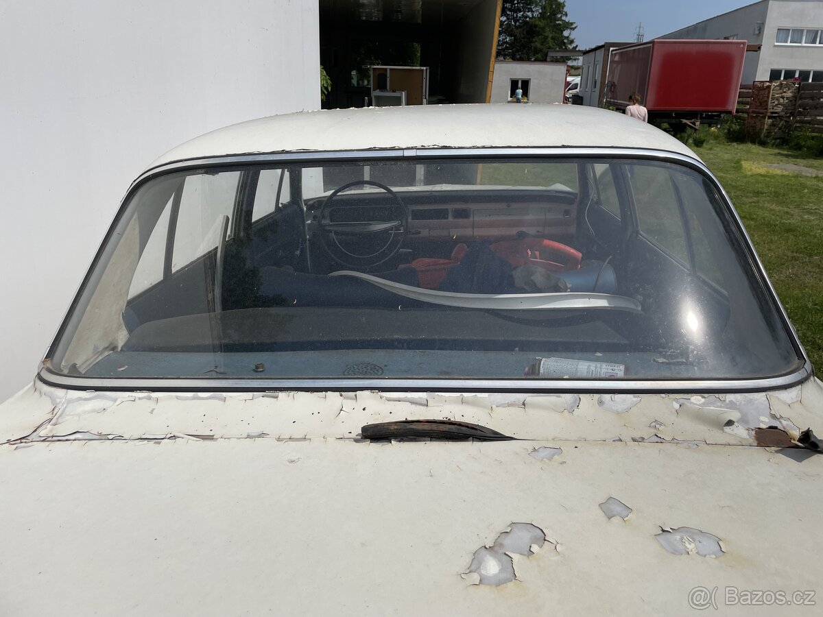 Náhradní díly na Opel Rekord