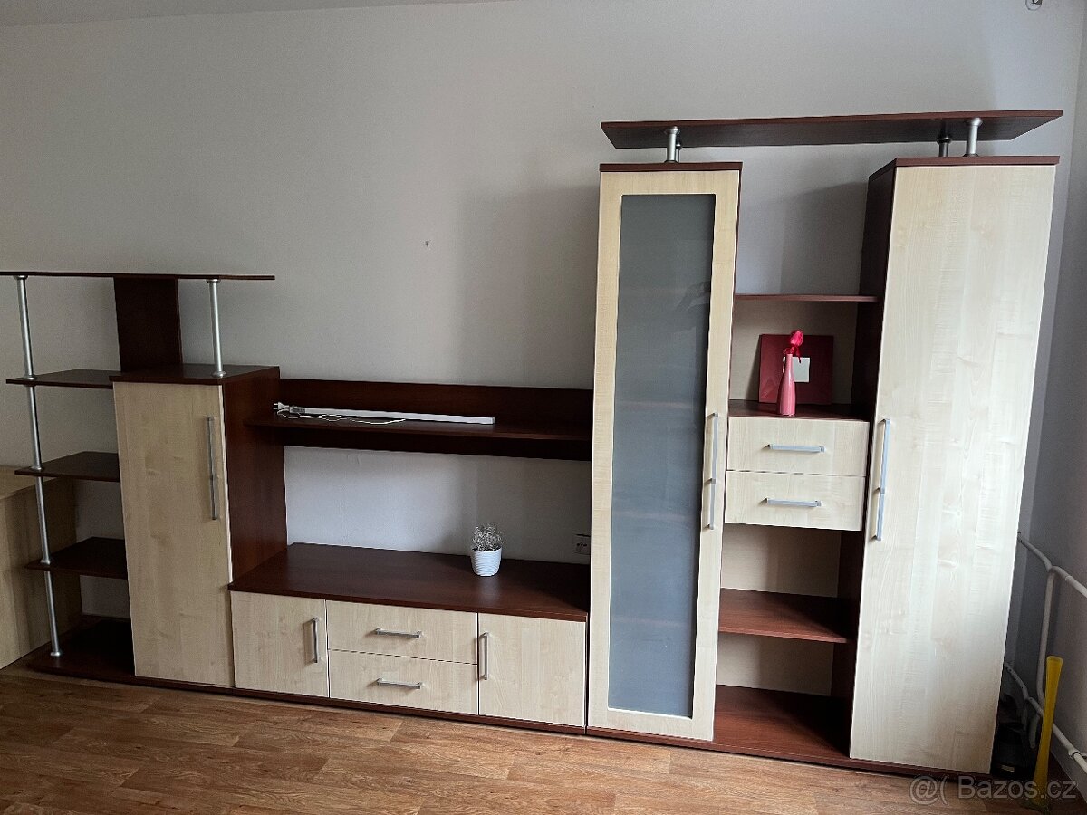 Nabytek plus gauc komplet vse