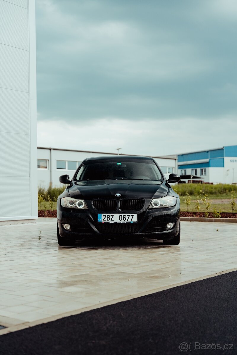 BMW E91 320d LCI Xenon, Navi, sport
