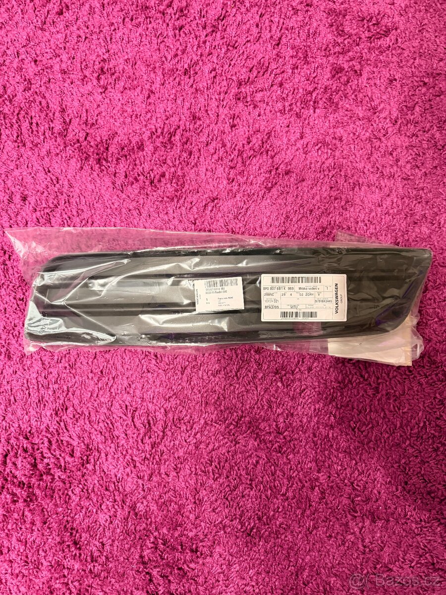 Mřížka nárazníku Pravá Audi A3 8P0 807 681 K