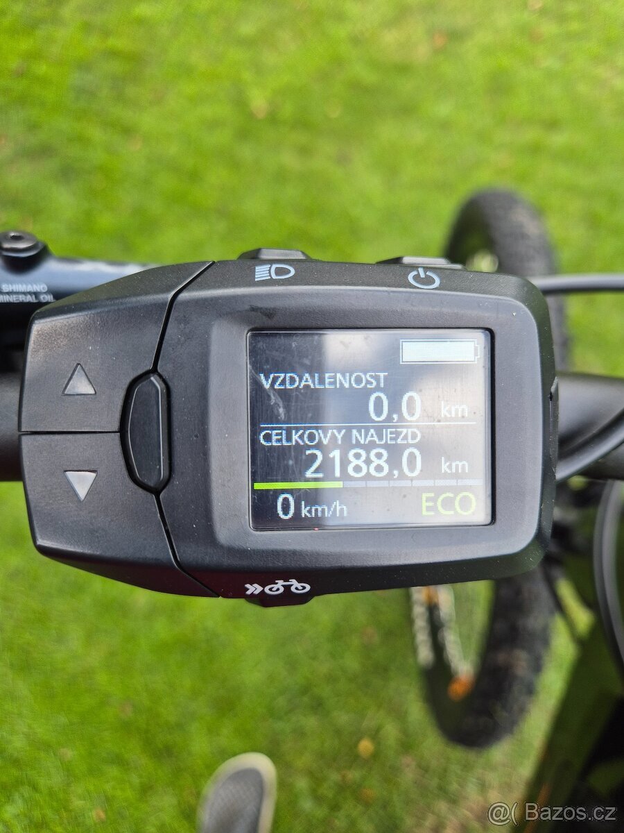 Crussis PAN Largo 8.8-L, 900 Wh