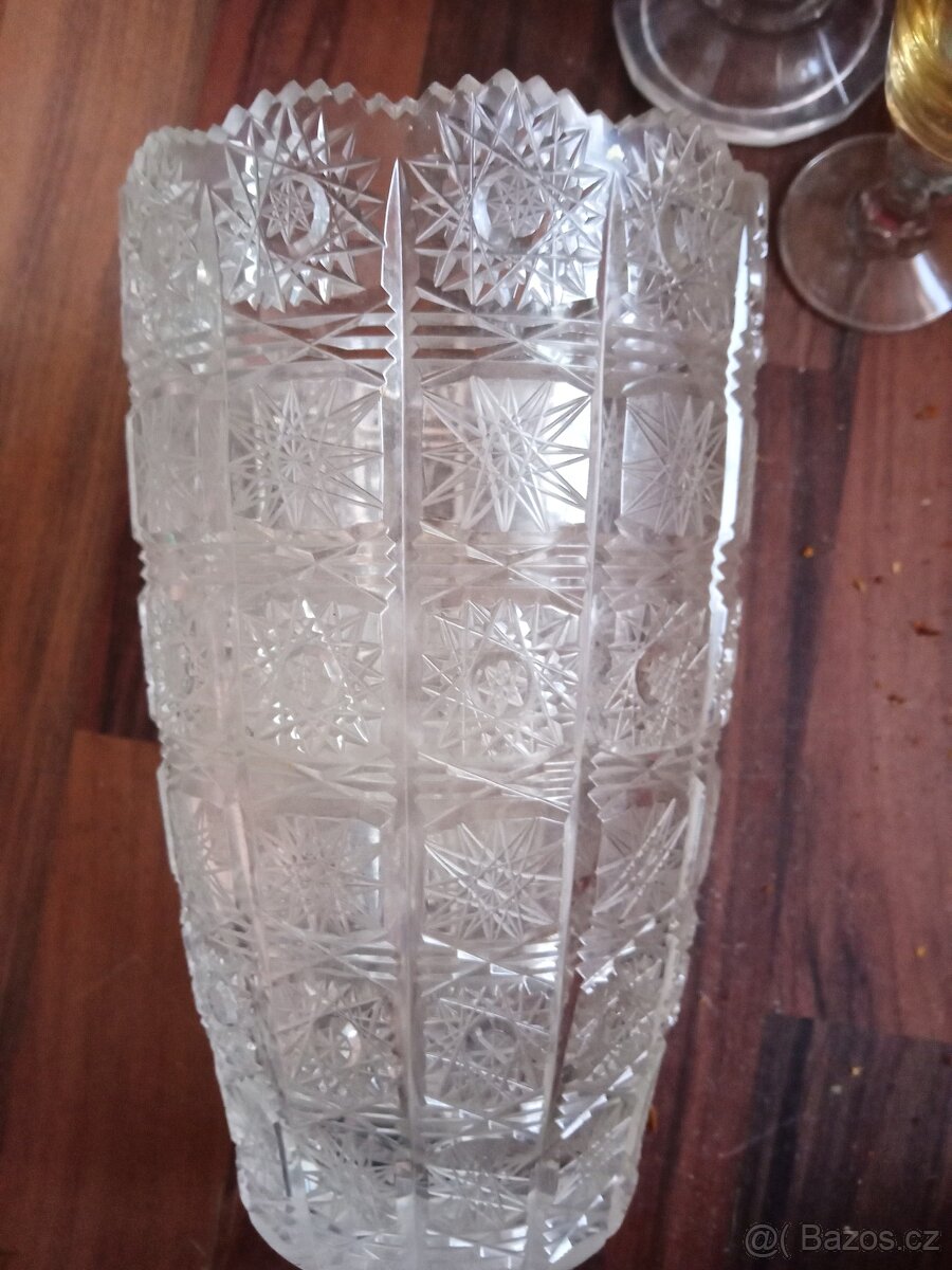 VÁZA  BOHEMIA