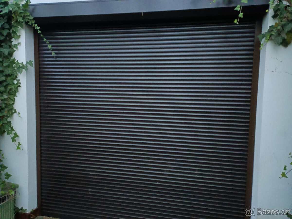 Bezpečnostní ROLETA na elektrické ovládání za cenu motoru