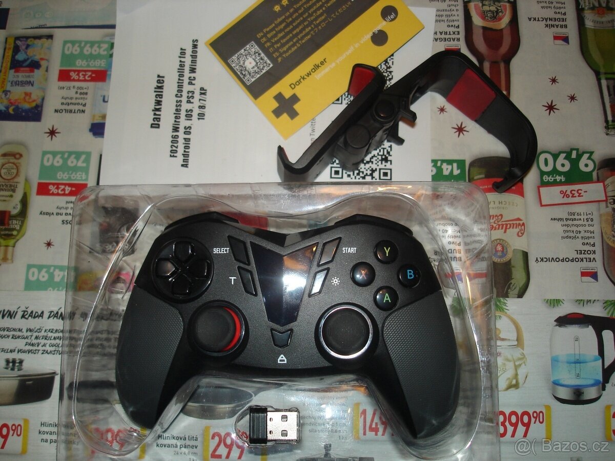 Bezdrátový gamepad Darkwalker (držák na telefon)