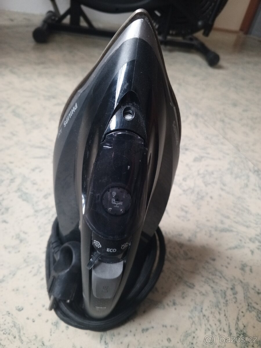 Žehlička Philips Azur 3000W