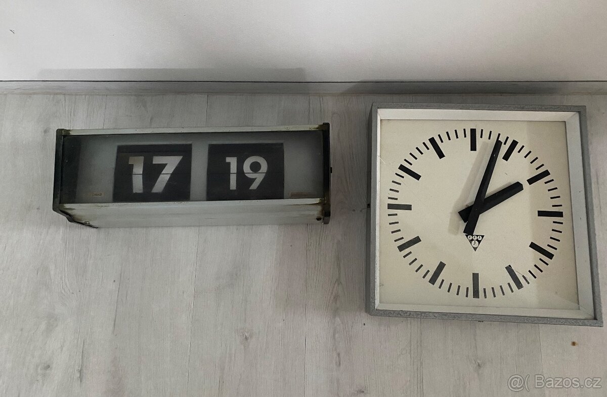 Hodiny pragotron.