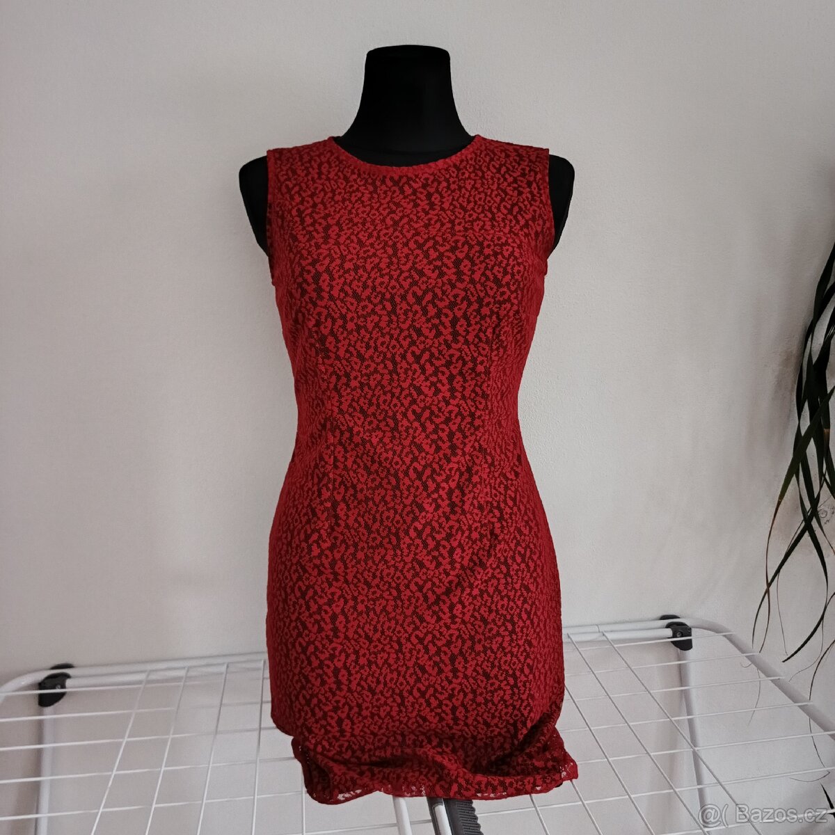 Červené šaty mohito S 36
