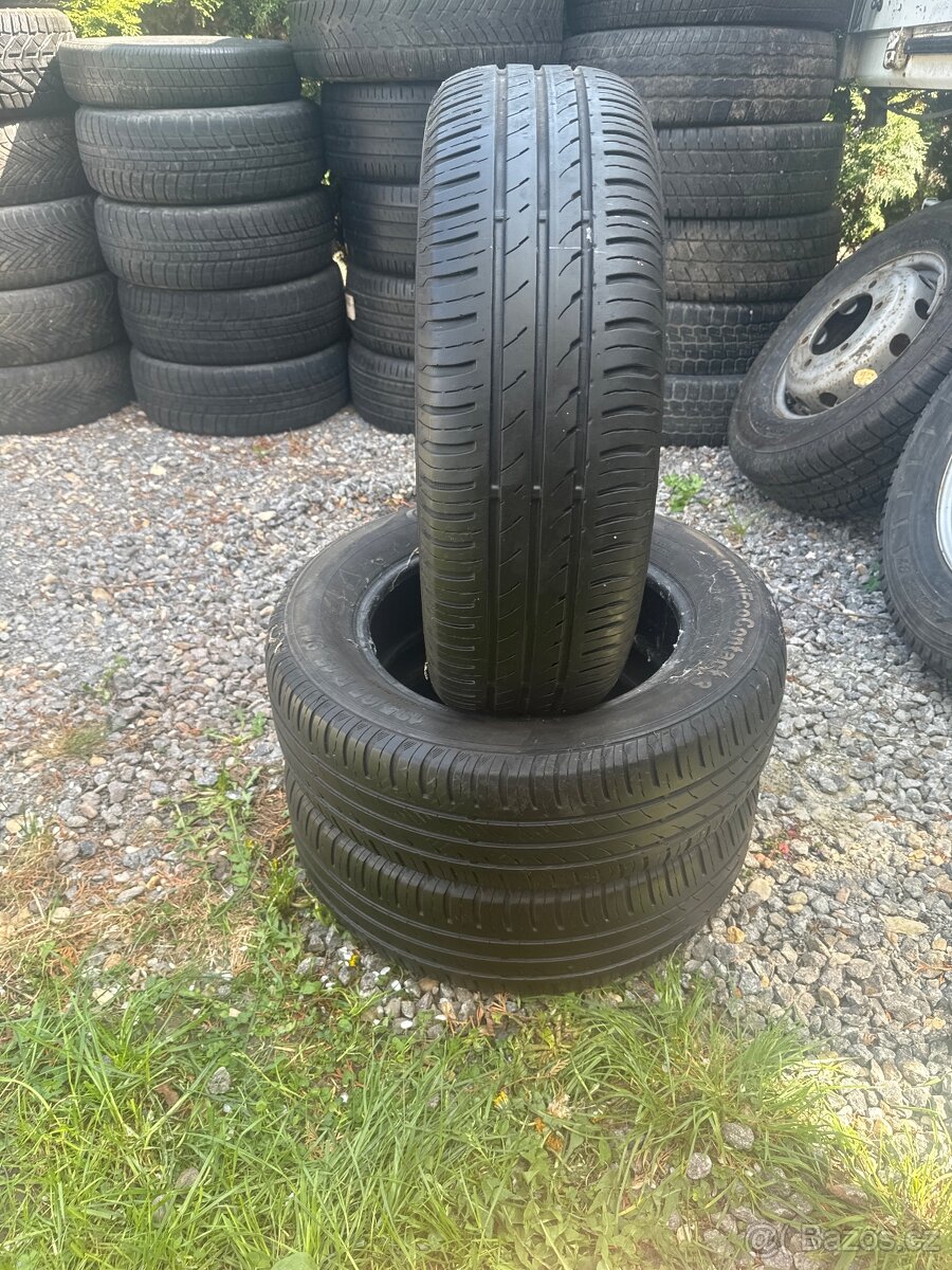 Prodam pneu 195/65R15