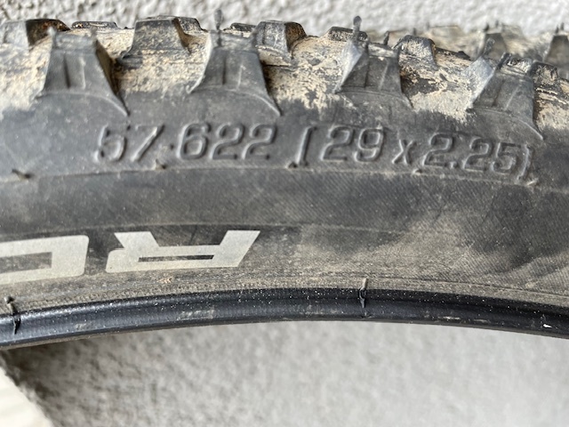 Pláště Schwalbe 2x na horské kolo 29 x 2.25