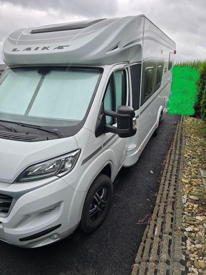 Laika Kosmo, 509 E ,POUZE 9000km