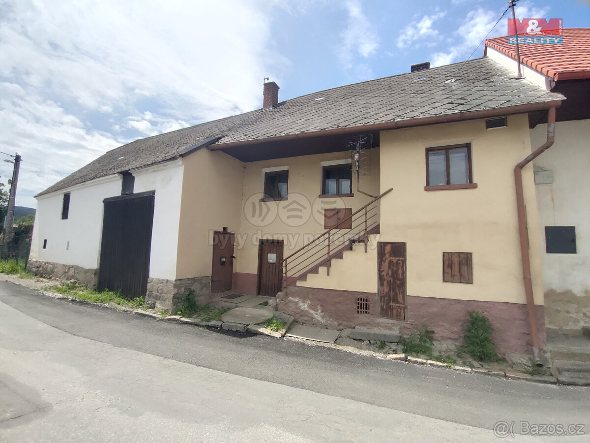 Prodej chalupy, 571 m², Čestice
