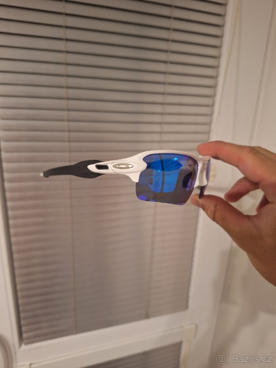 Sportovní brýle Oakley