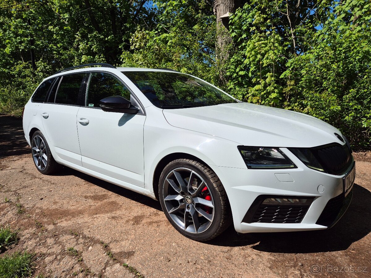 Octavia III FL Combi RS 2,0TDI 135kW DSG, 175tis.km, ODPOČET