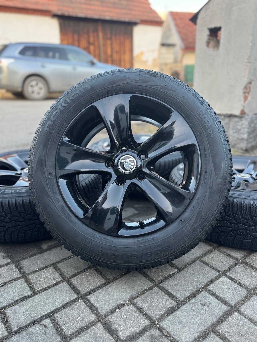 ORIGINÁL Alu Škoda Moon R16, 5x112 - TOP STAV