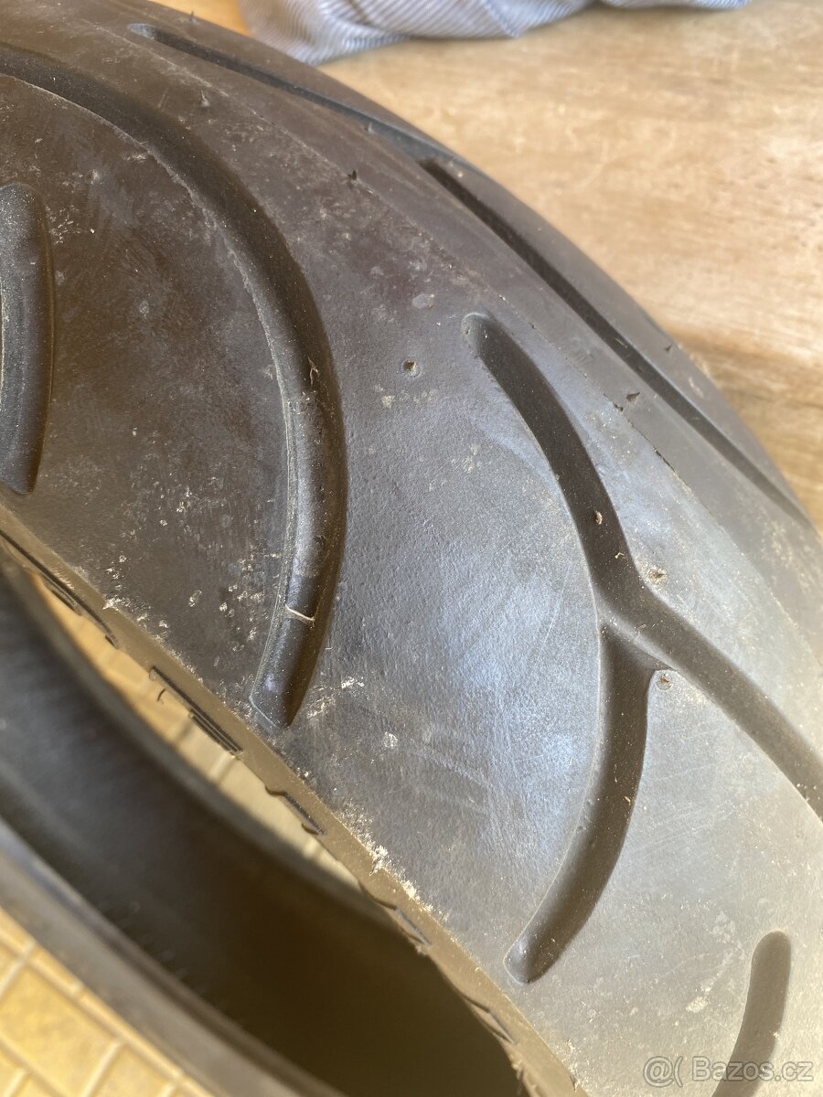 pneu 140/70-16