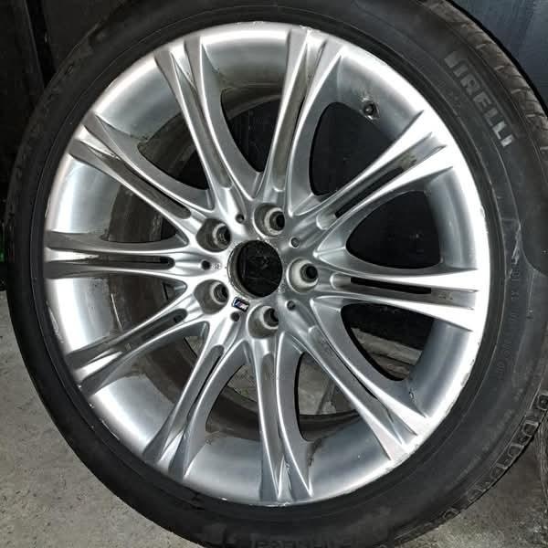 originální disky BMW e60e61
2 ks
