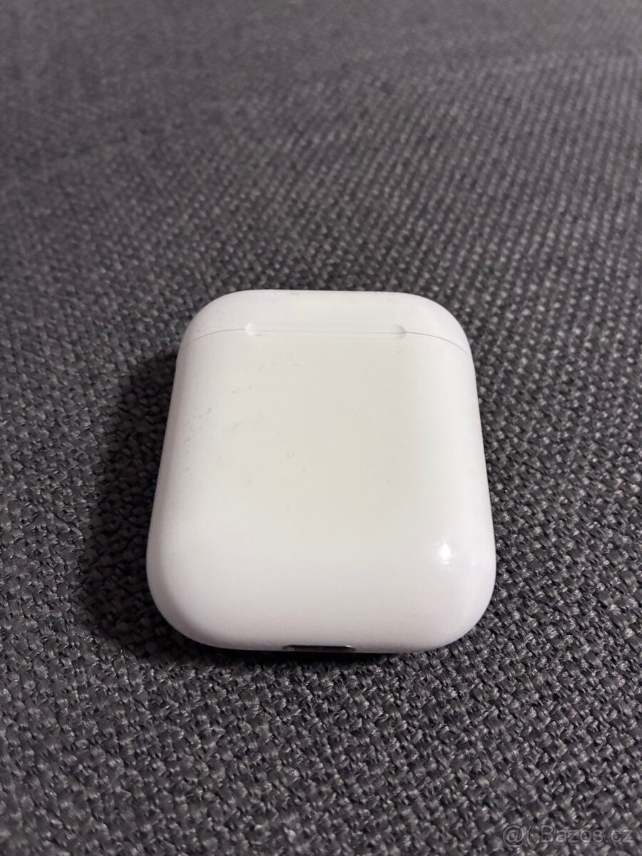 A1602 AirPods na díly
