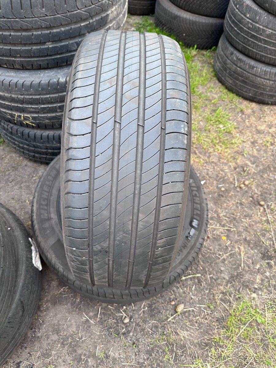 2ks letních pneu 225/55 R17 - Michelin
