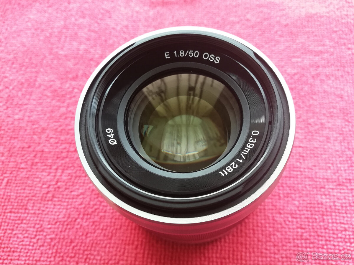 Sony 50mm F/1.8 OSS - SEL50F18