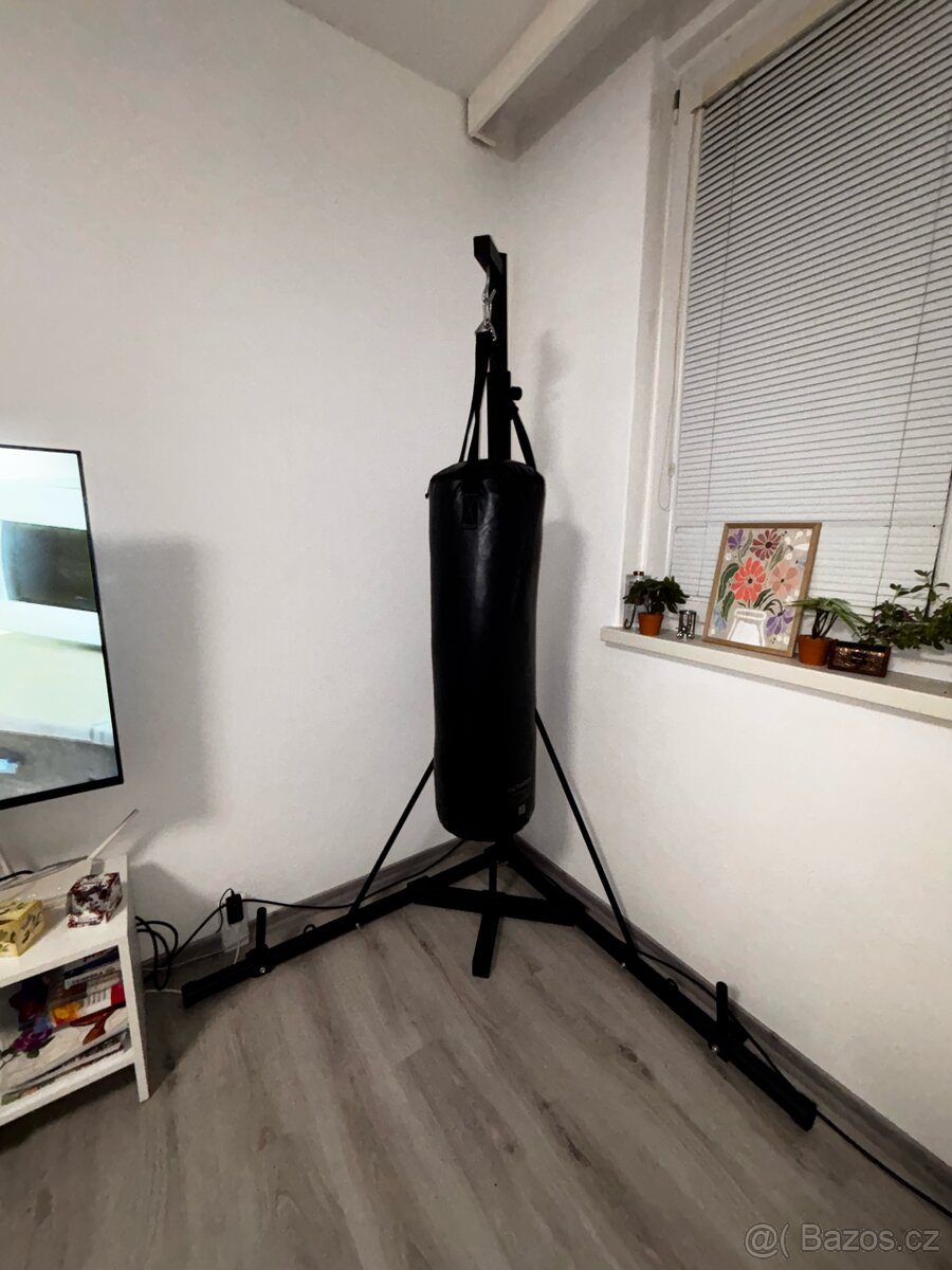 Boxovací pytel + Stojan