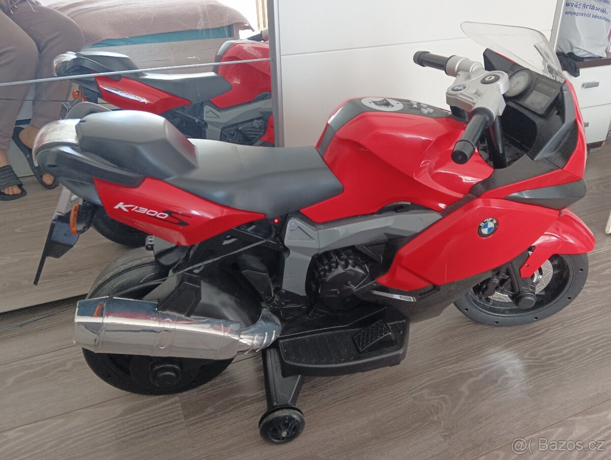 Elektrická motorka BMW