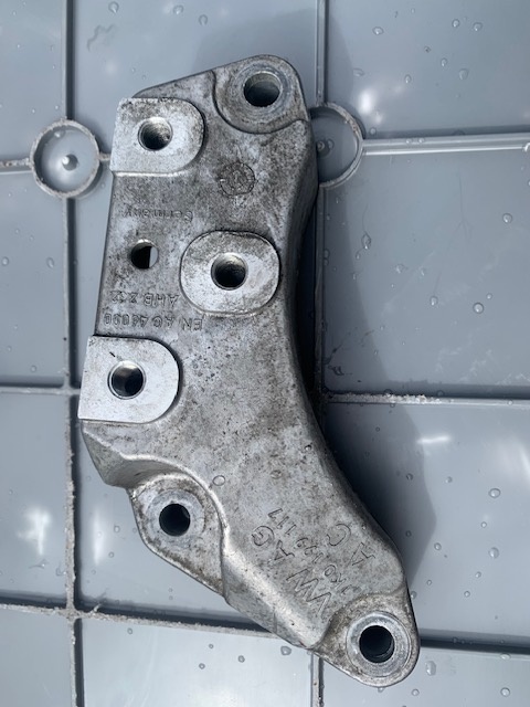 Držák převodovky Octavia - 1K0199117AC