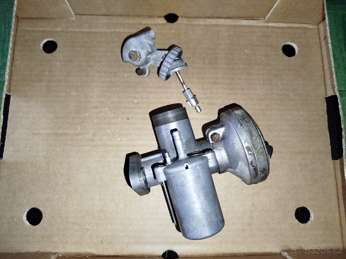 Nekompletní karburátor Jikov ČZ 175 nebo stabilní motor