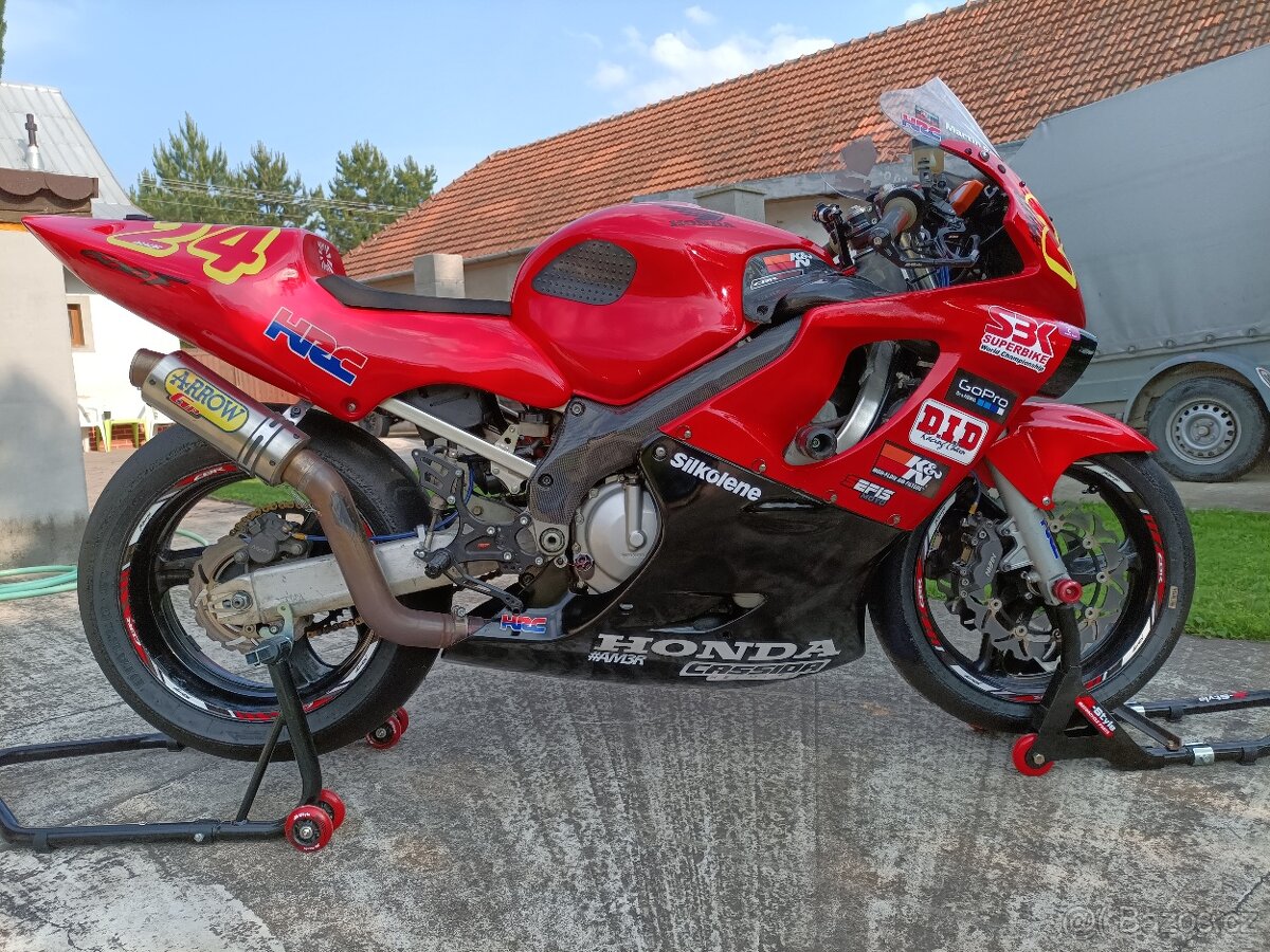 Okruhova Honda CBR 600 f4