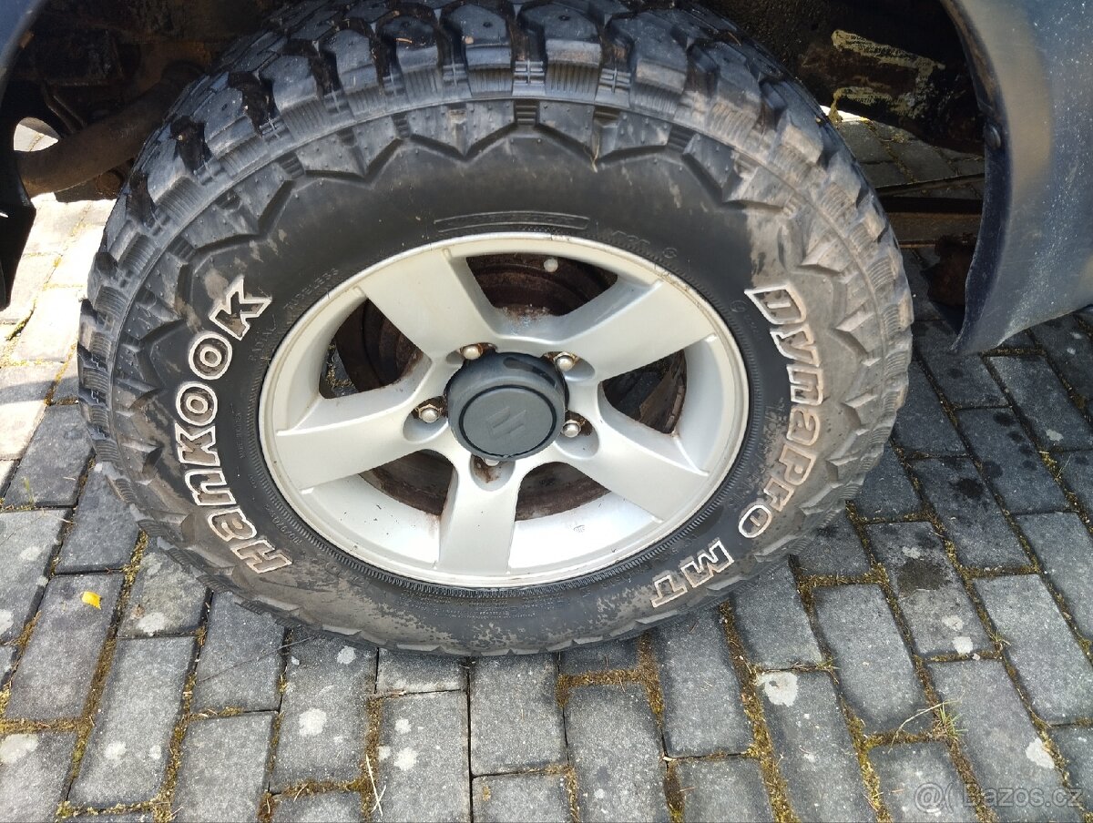 Sada pneu + disků R15