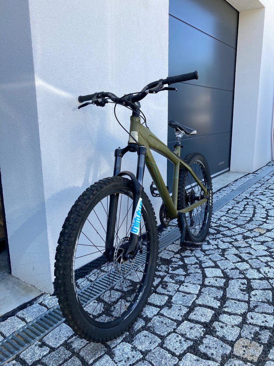 Prodám horské kolo Haro Escape 8.1