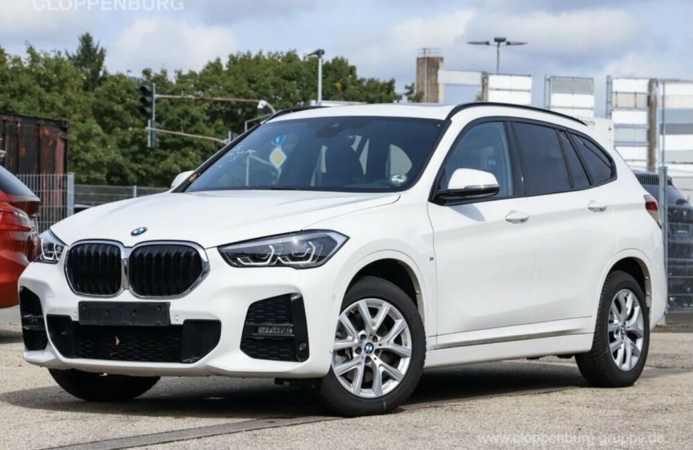 Original zánovní sada 17" BMW X1 style 574