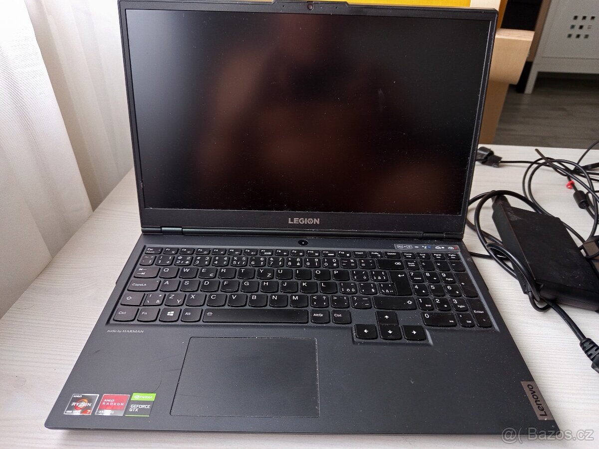 Herní notebook Lenovo Legion 5