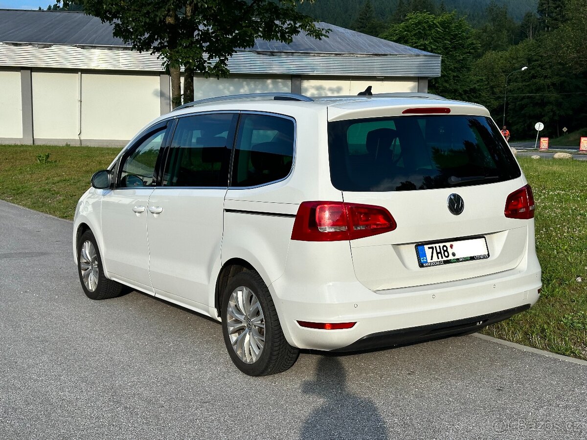 Volkswagen Sharan 2.0TDI DSG PANO XENON NAVI