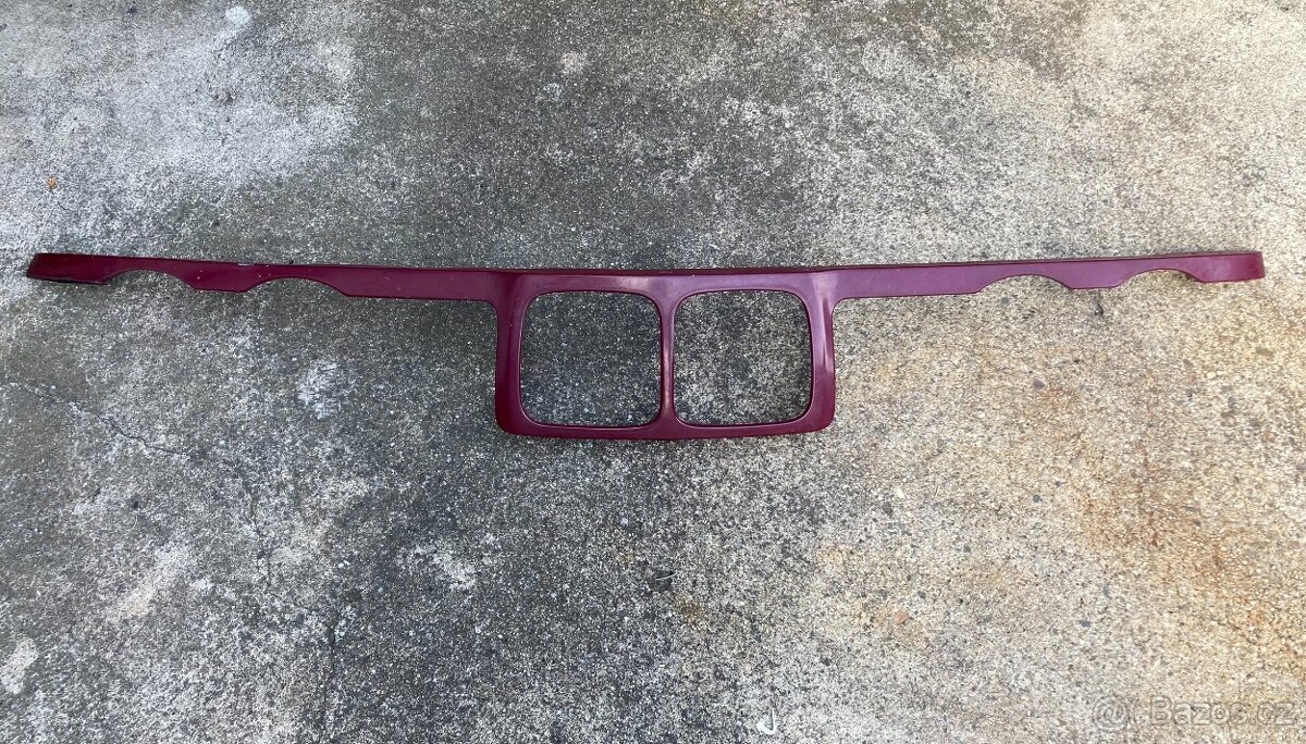 BMW E34 maska prefl