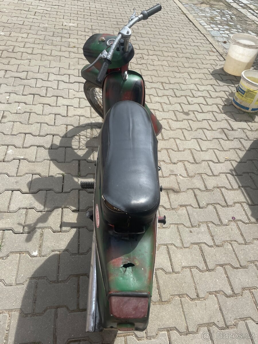 Jawa pionýr